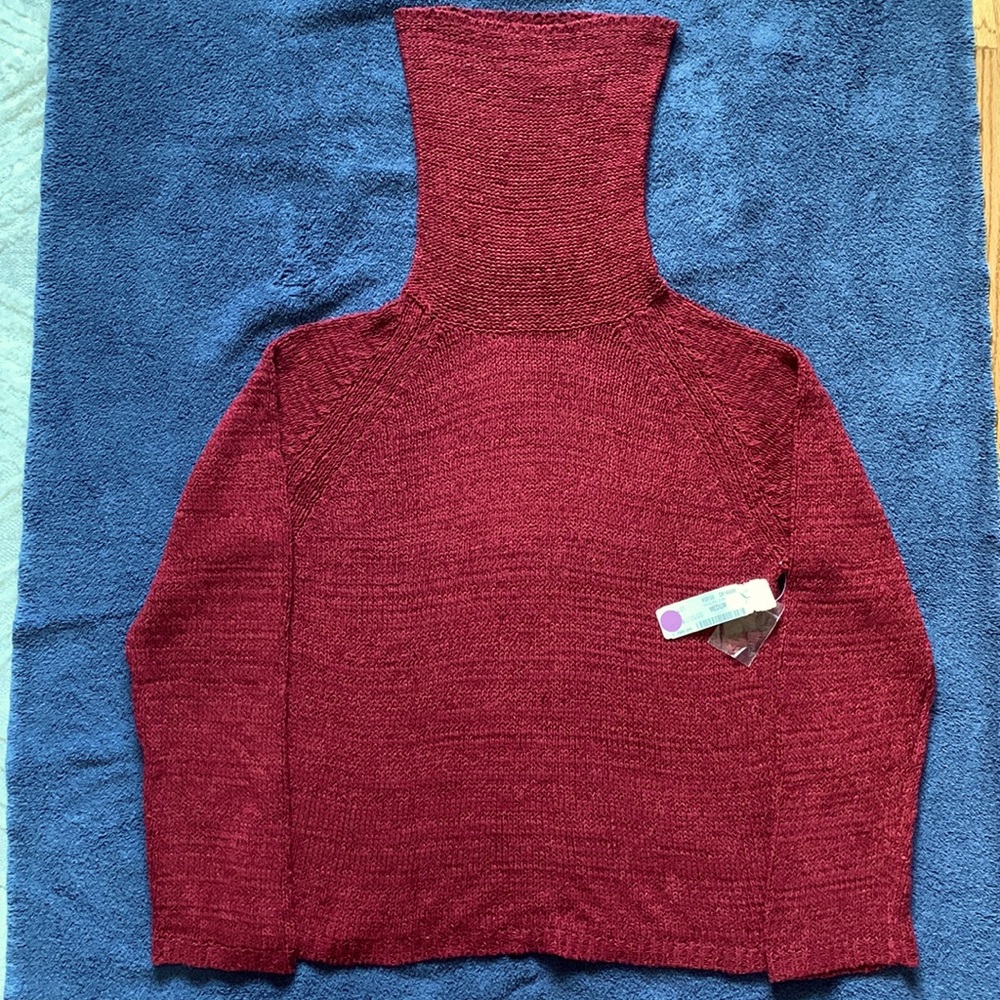 Women’s Corbin Collection Raglan Cowl Sweater Size Medium